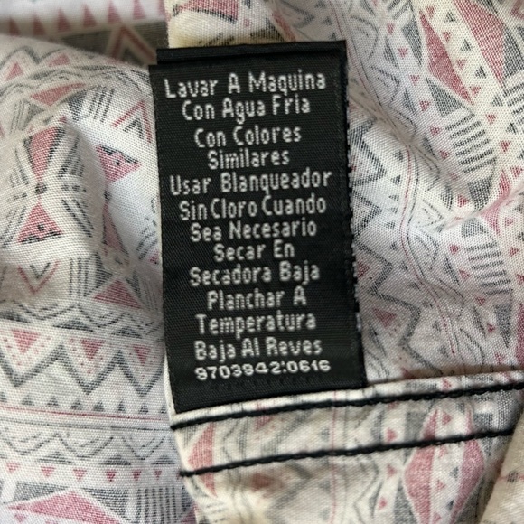 Tranquility Mayhem Mens Roll Tab Long Sleeve Graphic Button Down Shirt SZ M - Picture 14 of 16